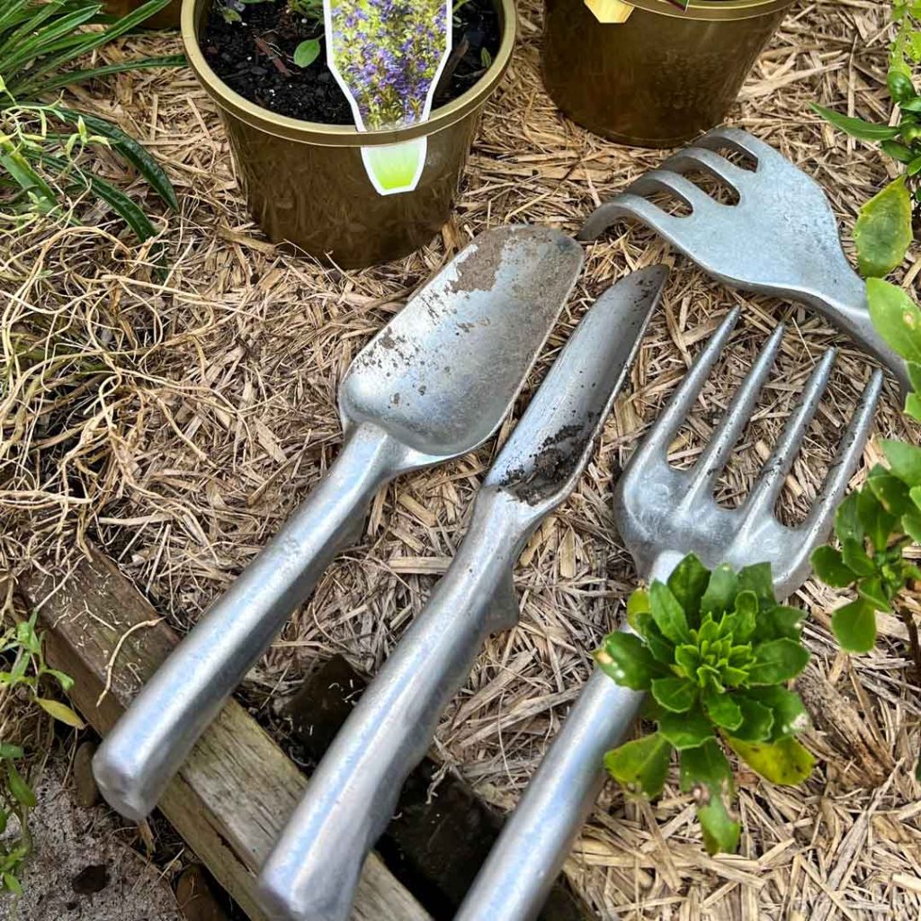 How to Store Garden Tools