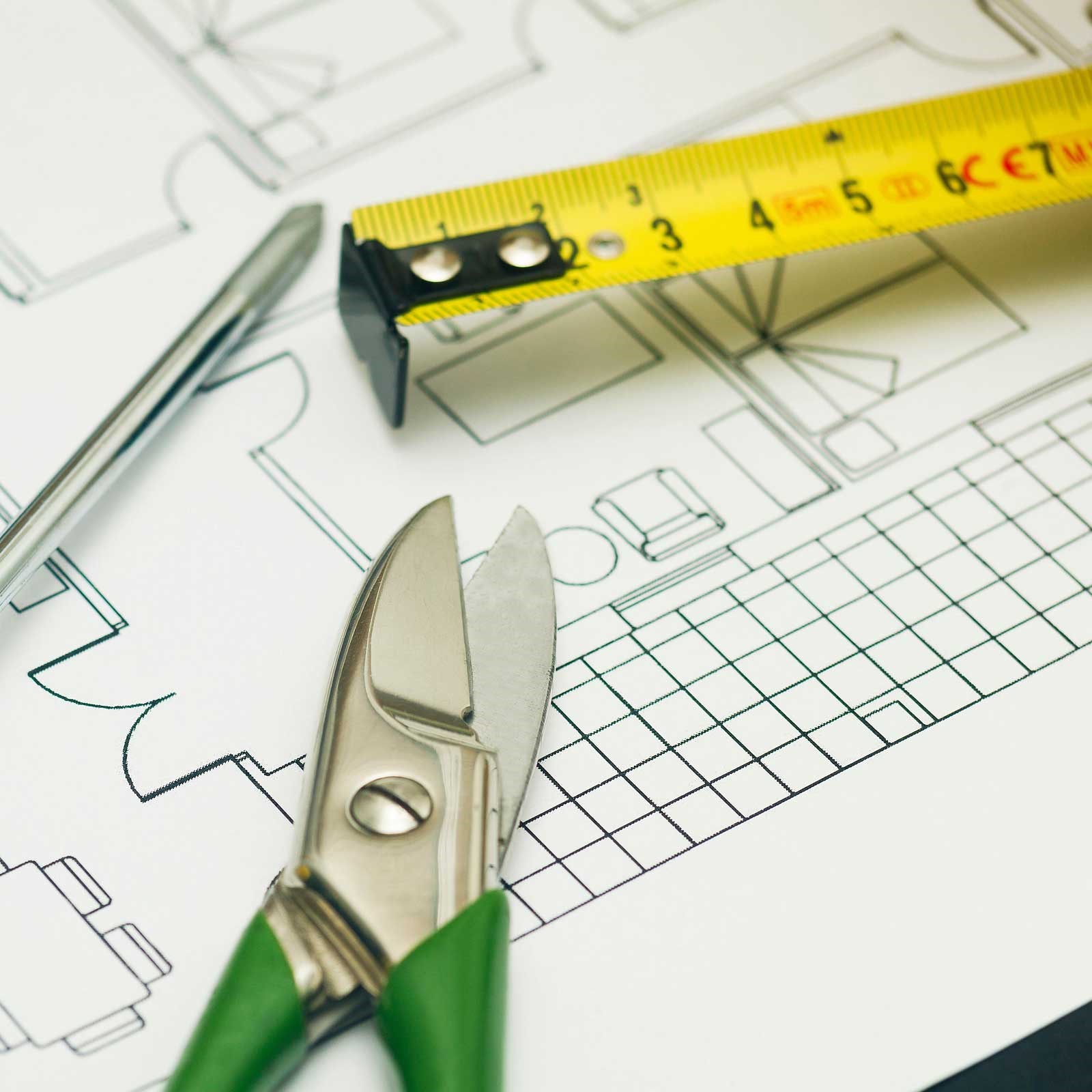 the black diamond on a tape measure for