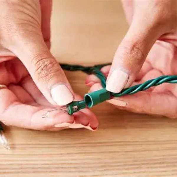 how to repair christmas lights
